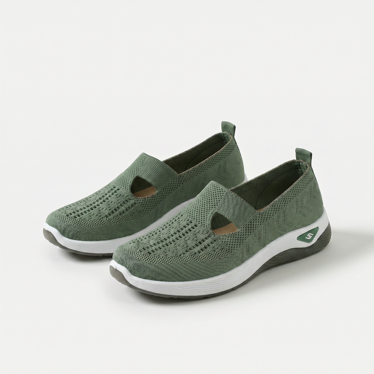 Cloudy Slip-On-Schuhe Grün – Weiss Modehaus