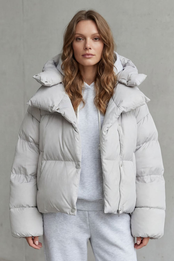Kurze Daunenjacke mit Oversize-Kragen Damen Roberta – Bild 3
