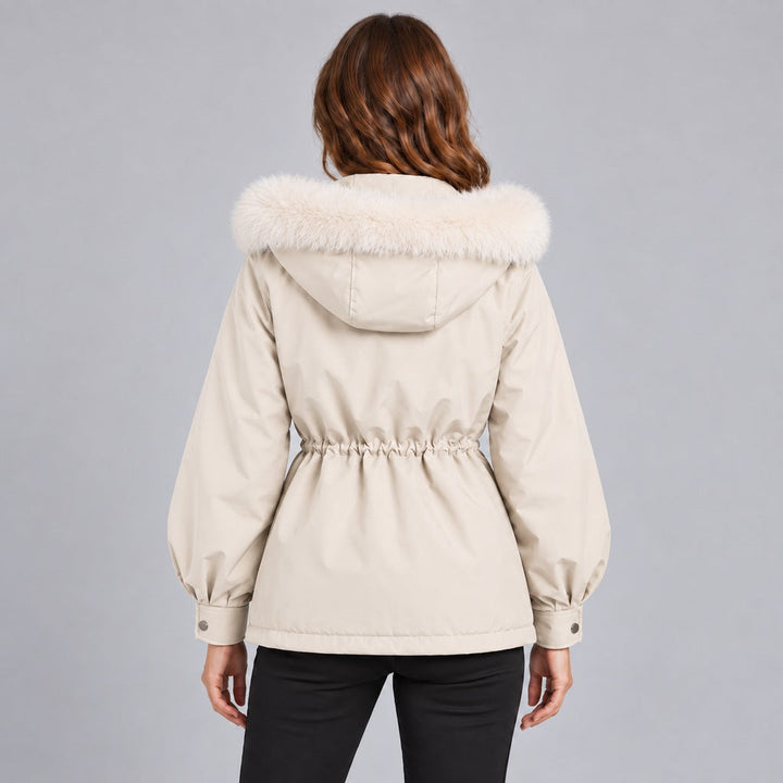 Kurze Parka mit Kapuze aus Kunstfell Damen Michela – Bild 9