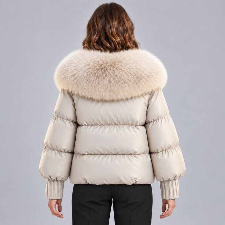 Glänzende Daunenjacke mit Kunstpelzkragen Damen Lidia – Bild 11