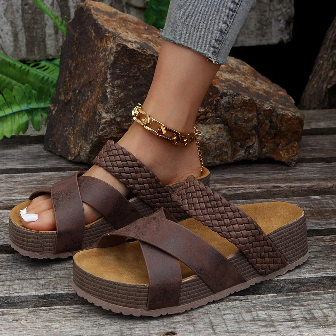 Modische Orthopädische Sandalen Nikki – Bild 8