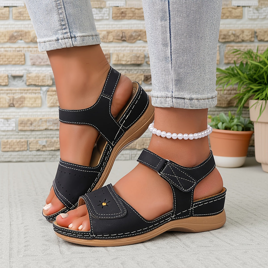 Leichte Sommer-Sandale mit Klettverschluss Liana – Bild 8