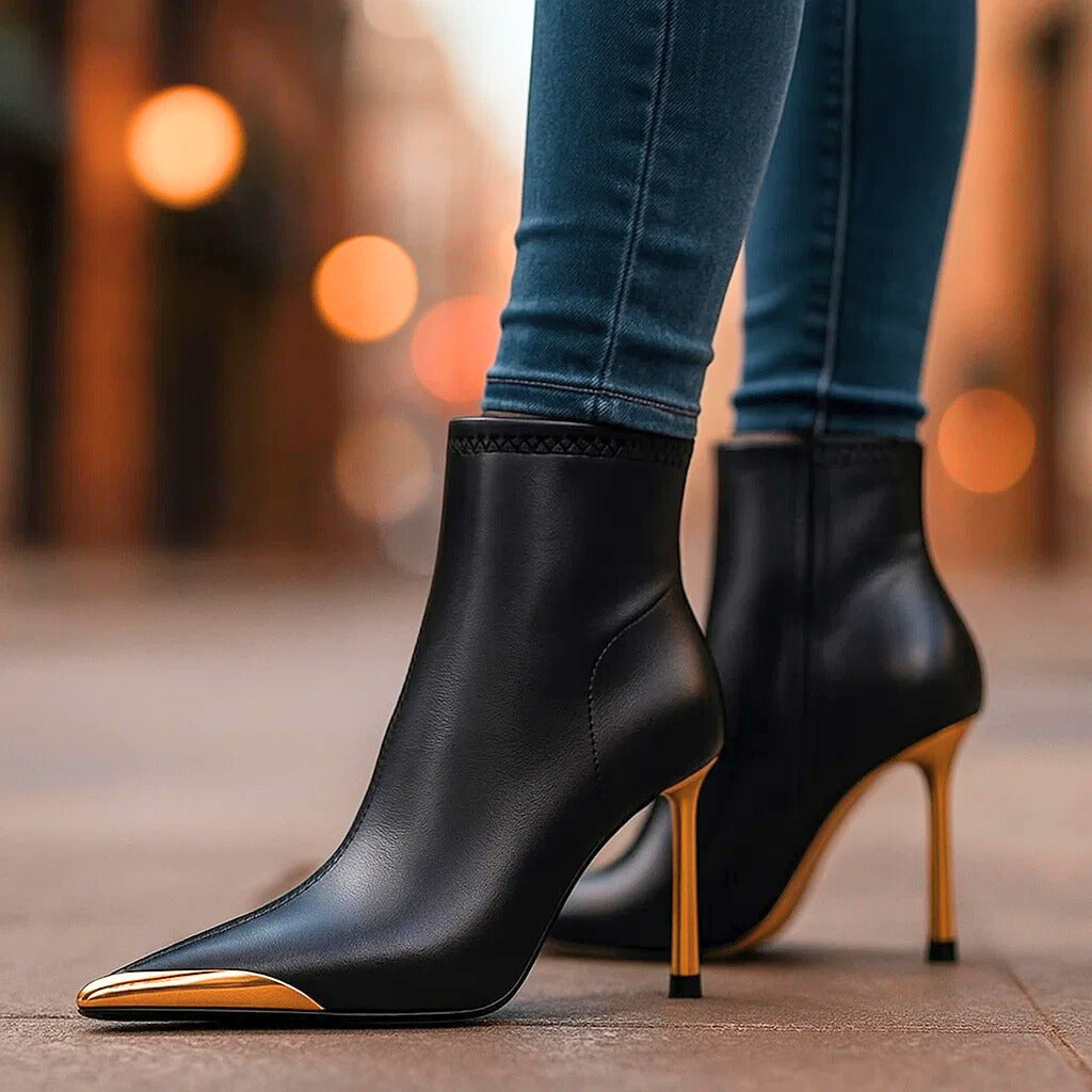 Aveline | Stiefeletten mit Goldakzent