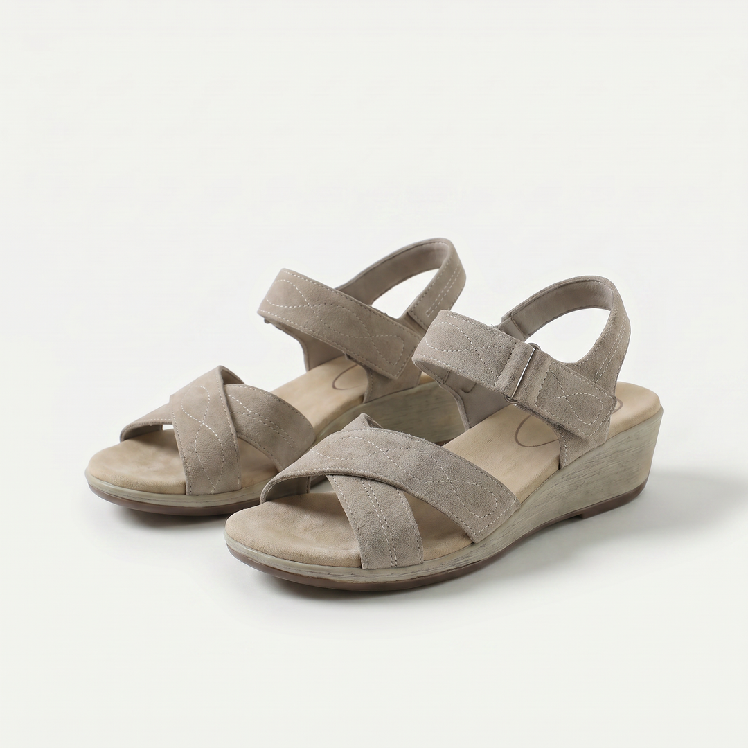 Warme Eleganz in sanftem Taupe Damen Holly – Weiss Modehaus