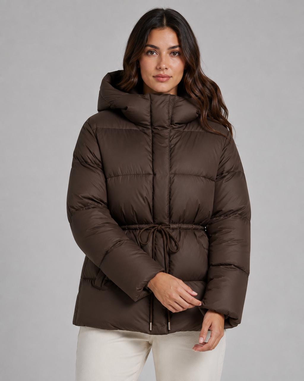 Formgepresste Daunenjacke mit Kordelzug Damen Romina – Bild 6