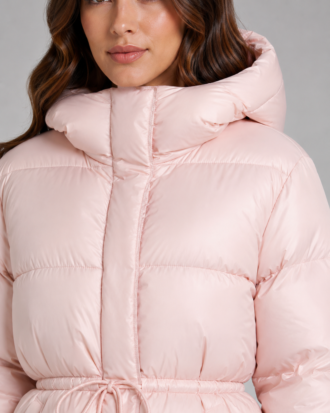Formgepresste Daunenjacke mit Kordelzug Damen Romina – Bild 8