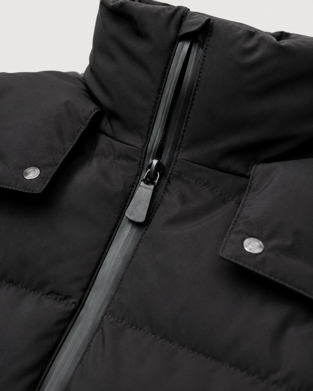 Daunenjacke mit Gürtel und abnehmbarem Kapuzen Damen Rita – Bild 4