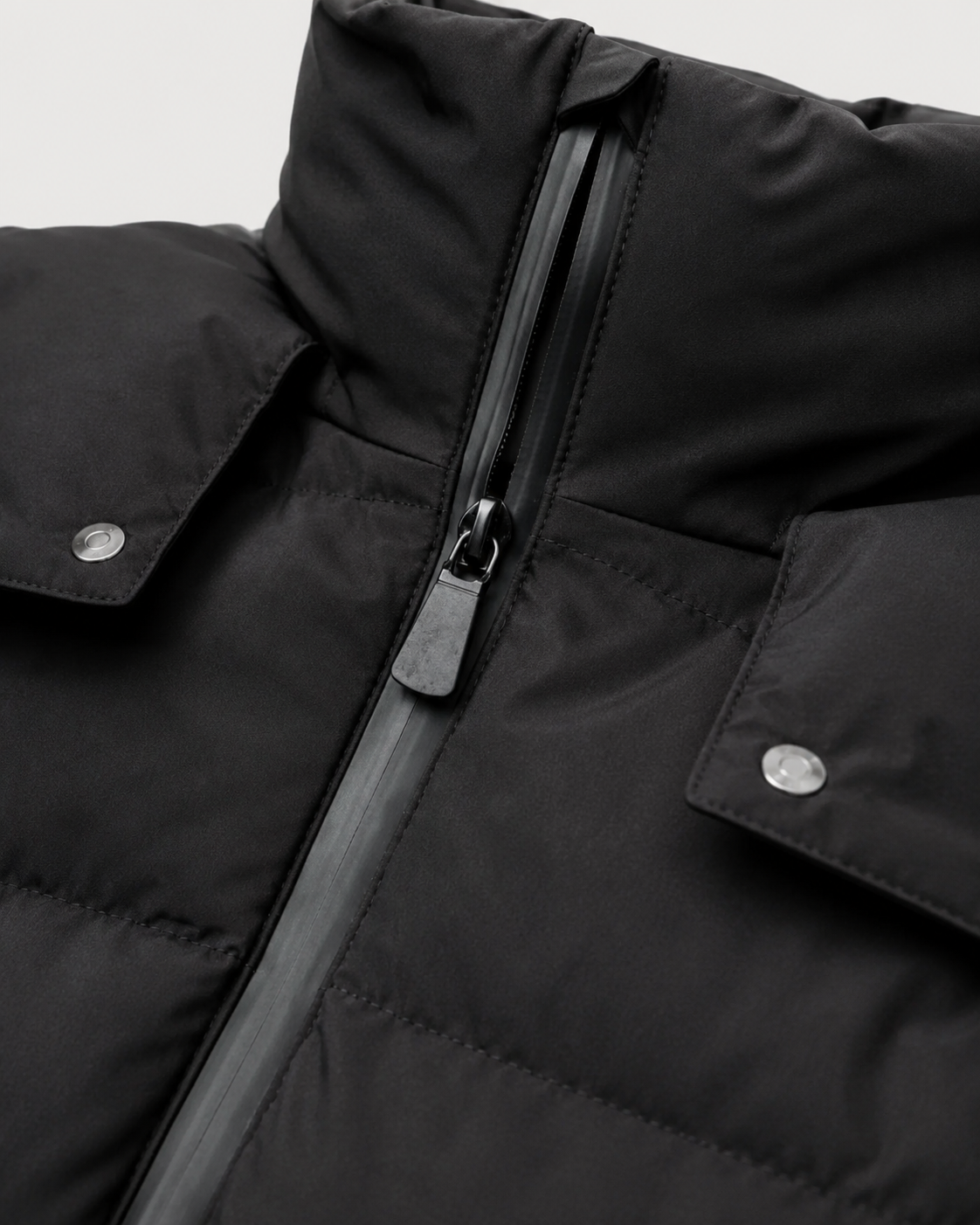 Daunenjacke mit Gürtel und abnehmbarem Kapuzen Damen Rita – Bild 4