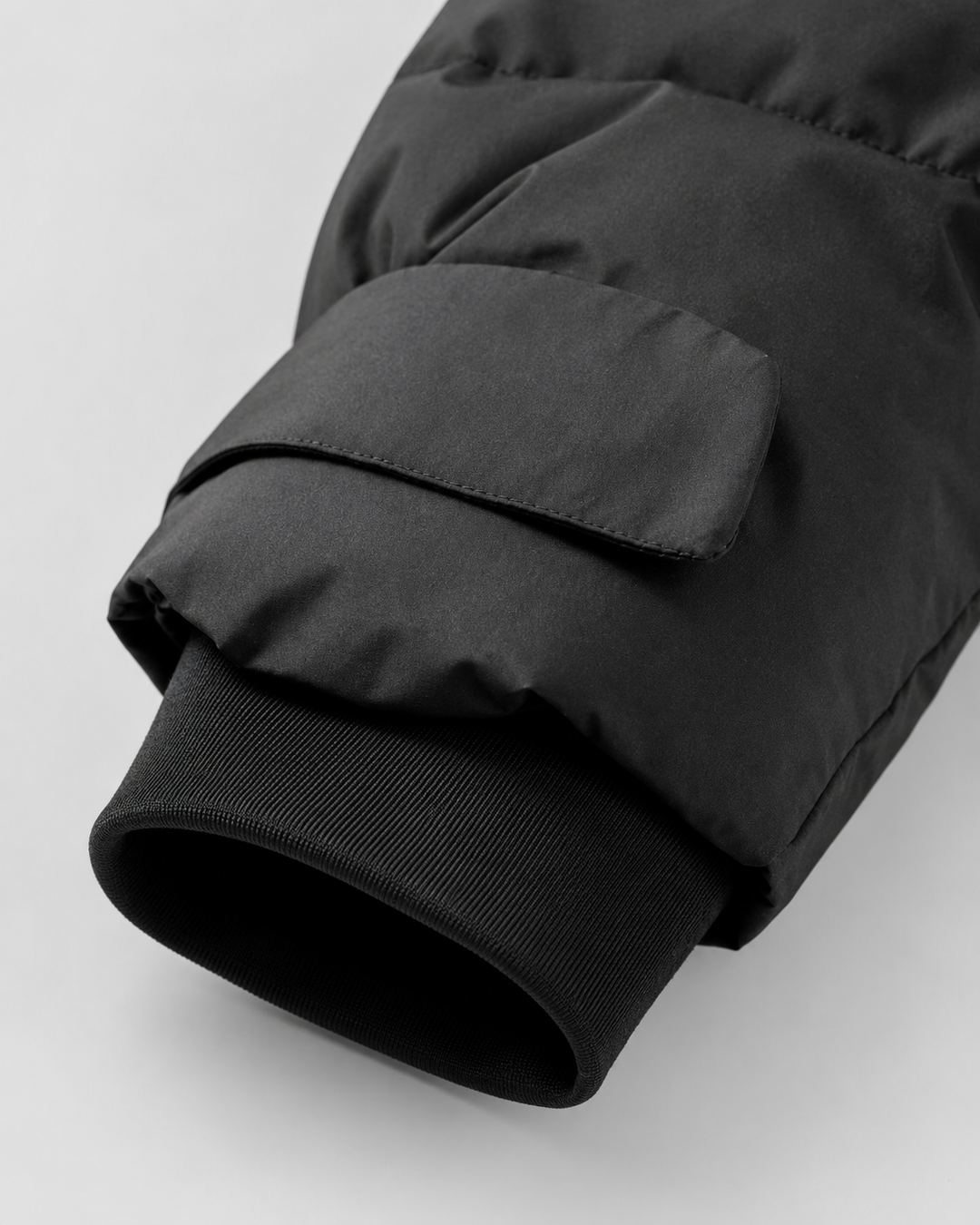 Daunenjacke mit Gürtel und abnehmbarem Kapuzen Damen Rita – Bild 6