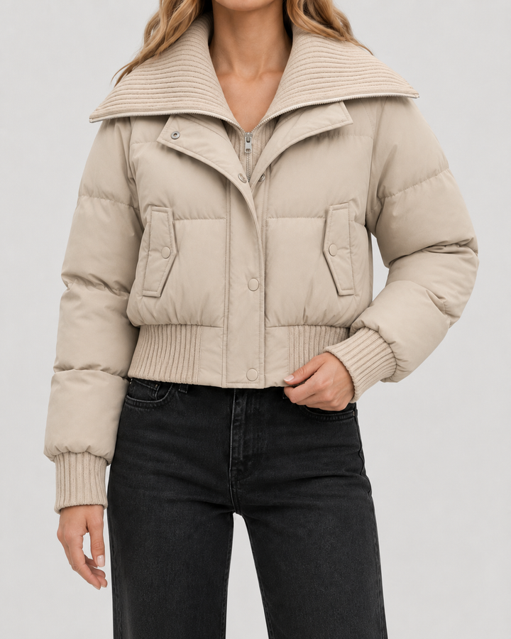 Kurze Daunenjacke mit Strickkragen Damen Sabrina – Bild 2