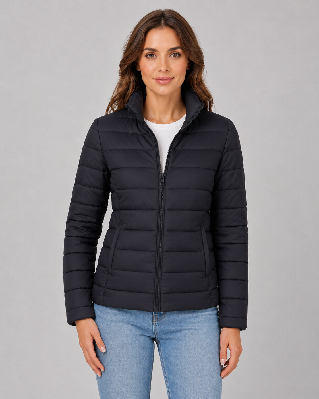 Ultraleichte Daunenjacke mit hohem Kragen Damen Regina Schwarz – Weiss Modehaus