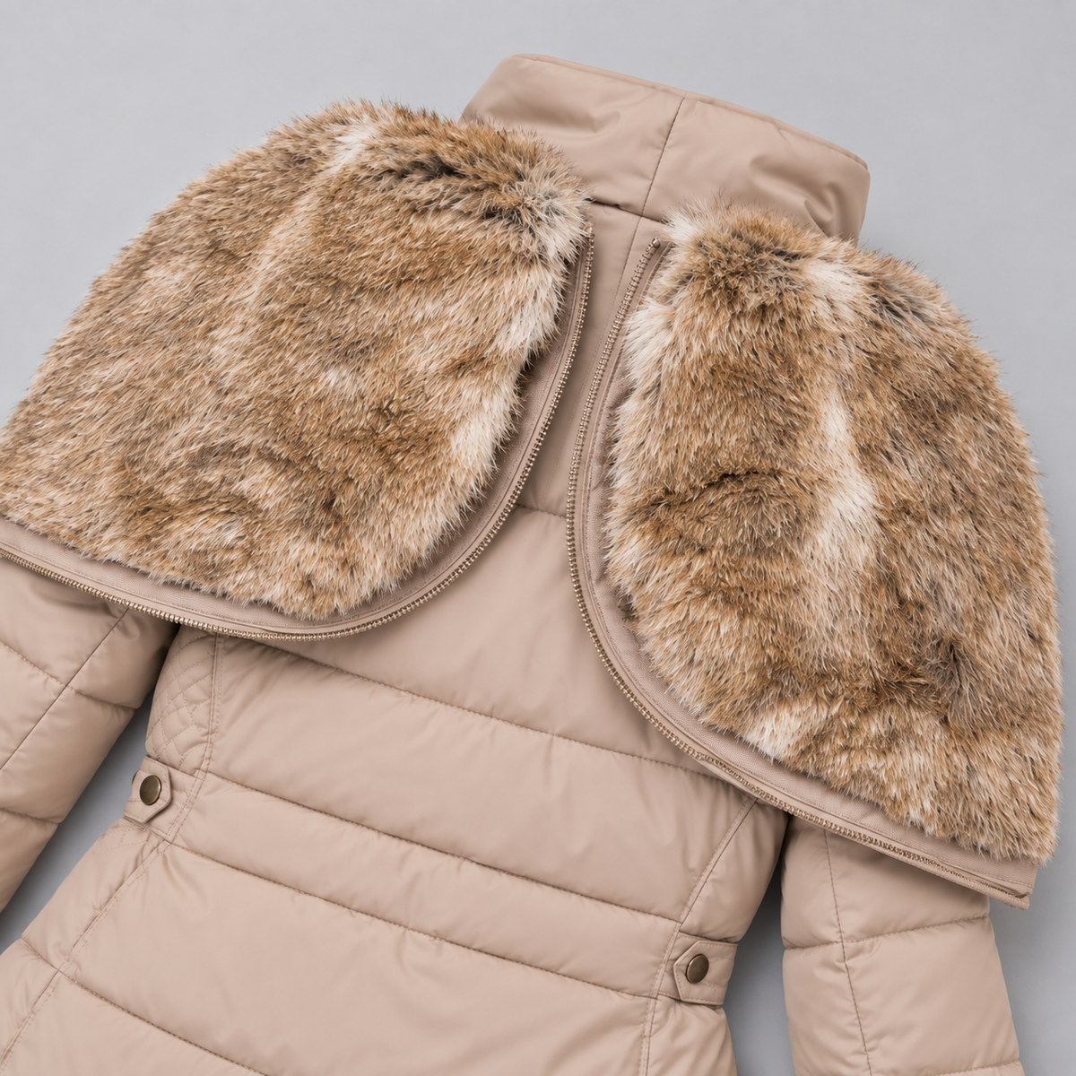Kurze Steppjacke mit Futter aus Kunstpelz Damen Marta – Bild 4