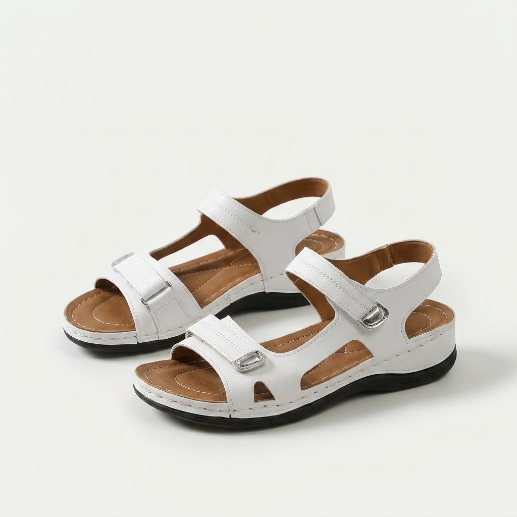 Verstellbare Komfort-Sandale Flora Weiß – Weiss Modehaus