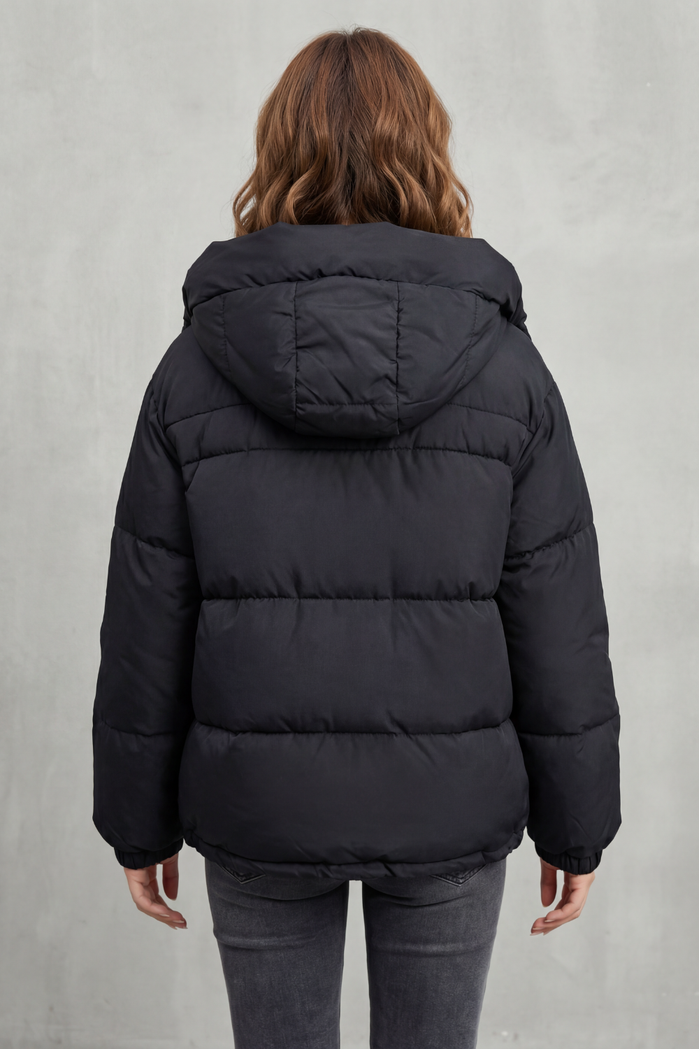 Kurze Daunenjacke mit Kapuze Damen Miriam – Bild 6
