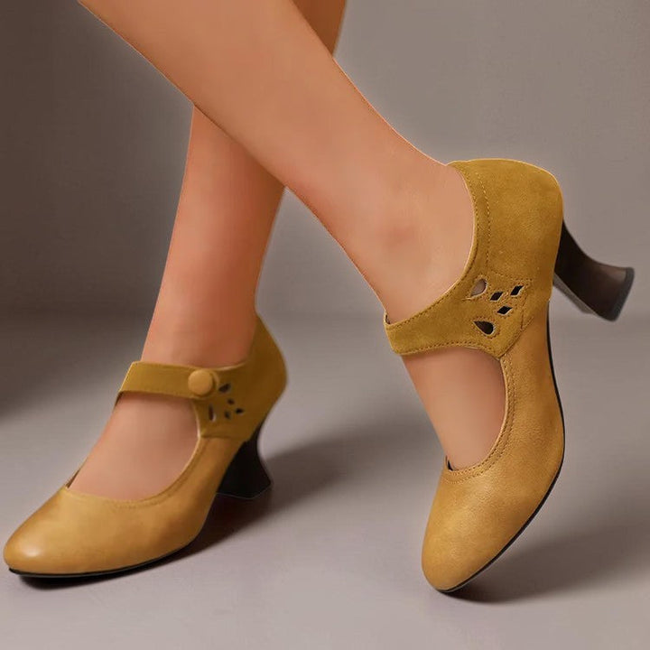 Wildleder-Stiefeletten mit Absatz Saskia – Bild 4