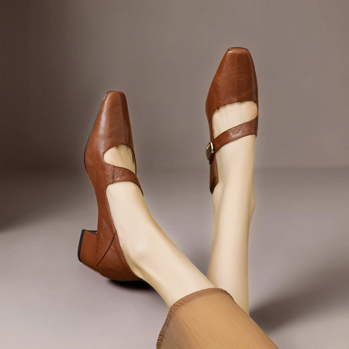 Mary Janes mit eckiger Spitze und goldenem Zierband Damen Nienke – Bild 6