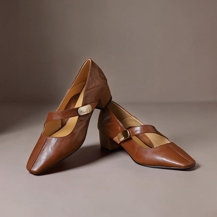 Mary Janes mit eckiger Spitze und goldenem Zierband Damen Nienke – Bild 9