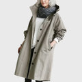 Langer, wasserfester Trenchcoat mit Kapuze Antonella Grau – Weiss Modehaus
